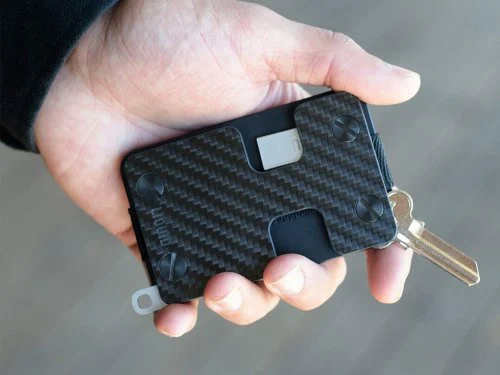 carte-rfid-et-portefeuille-essentiels