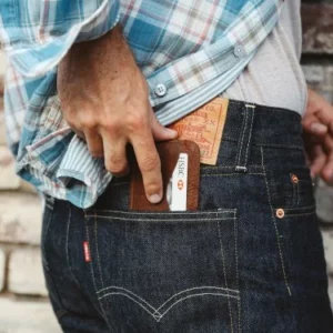 Porte-cartes en cuir de bison